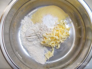 Насыпной сырный пирог - фото шаг 2