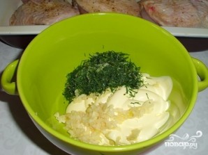Куриные бедра в духовке с сыром - фото шаг 2