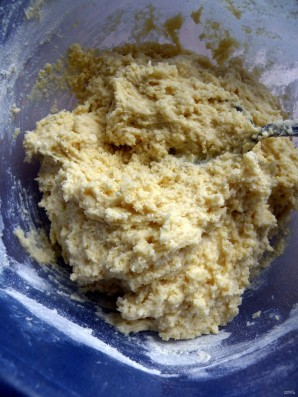 Рассыпчатое кокосовое печенье на кукурузной муке - фото шаг 3
