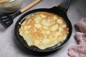 Блины на кефире дрожжевые - фото шаг 13