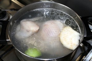 Суп из крапивы с мясом - фото шаг 2