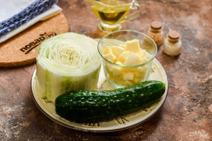 Салат с пекинской капустой и адыгейским сыром - фото шаг 1