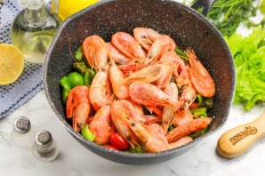 Креветки с овощами - фото шаг 6