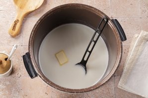 Каша манная в мультиварке - фото шаг 5