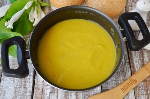 Суп из кабачков в хлебном горшочке - фото шаг 5