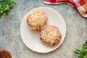 Мини пицца на скорую руку - фото шаг 7