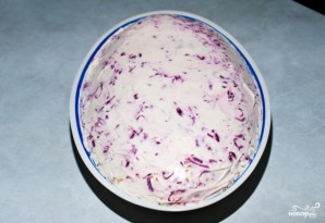 Салат из скумбрии холодного копчения - фото шаг 9