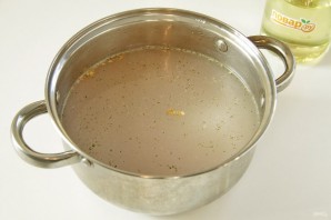 Яичный суп с помидорами - фото шаг 2