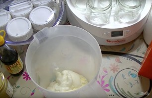 Йогурт в йогуртнице "Мулинекс" - фото шаг 1