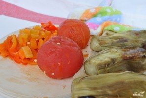 Армянский салат из печеных овощей - фото шаг 2