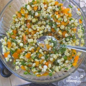 Салат из кукурузы, болгарского перца и авокадо - фото шаг 6