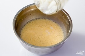 Тесто из кислого молока - фото шаг 4