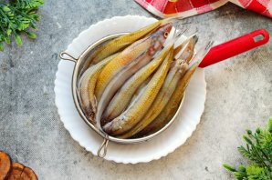 Корюшка соленая - фото шаг 2