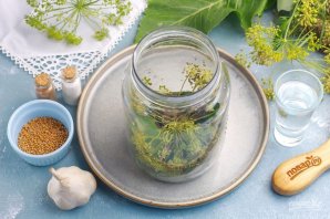 Вкусные маринованные огурцы - фото шаг 2