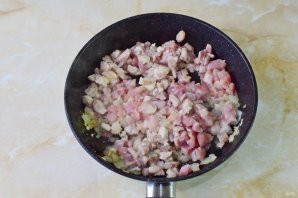 Блинчики с курицей и сыром - фото шаг 11