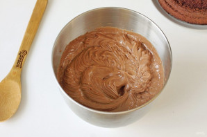Влажный шоколадный торт - фото шаг 20