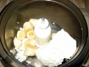 Творожно-банановый крем - фото шаг 2