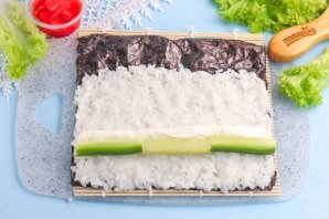 Роллы с мидиями - фото шаг 4