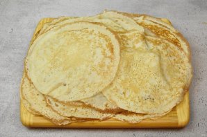 Дрожжевые блины на манке - фото шаг 9