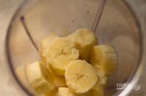 Банановый молочный коктейль - фото шаг 1