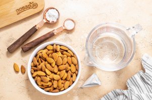 Йогурт из миндального молока - фото шаг 1