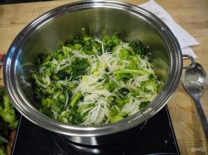 Крем-суп из брокколи и шпината - фото шаг 3