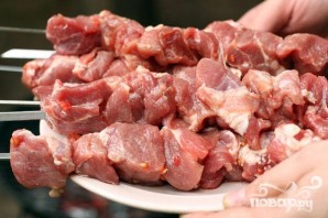 Шашлык из свинины с помидорами - фото шаг 4