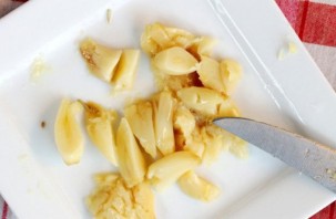 Картофельное пюре с чесноком и сыром - фото шаг 2