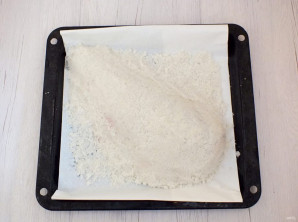 Горбуша в соли в духовке - фото шаг 6