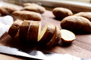 Фаршированный печеный картофель - фото шаг 2