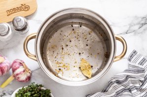 Маринованные зубчики чеснока - фото шаг 8