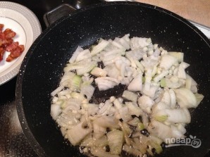 Жареная брокколи с фасолью и беконом - фото шаг 5