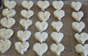 Печенье из творога "Сердечки" - фото шаг 10