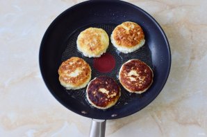 Сырники без манки - фото шаг 8