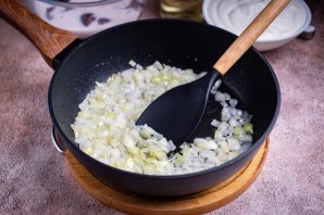 Печень говяжья в сметане