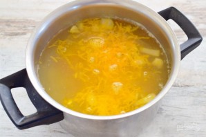 Суп из крабовых палочек - фото шаг 5