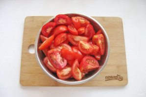 Очищенные помидоры в собственном соку на зиму - фото шаг 2