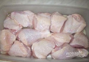 Курица в духовке под сливочным соусом - фото шаг 1