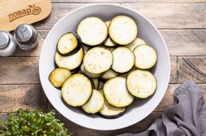 Слоеный баклажан - фото шаг 3