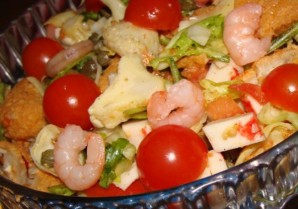 Простой салат с каперсами - фото шаг 8