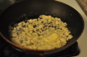 Кальмары с сыром и чесноком - фото шаг 3