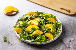 Салат с рукколой и персиками - фото шаг 8