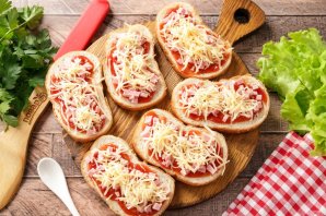 Бутерброды с колбасой и сыром - фото шаг 14