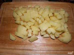 Фрикадельки с картошкой в горшочках - фото шаг 1