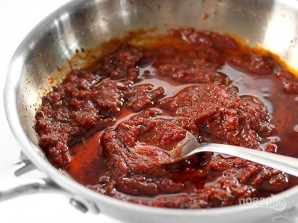 Пряный соус из томатной пасты - фото шаг 4