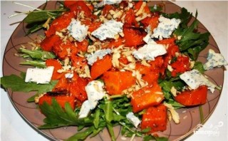 Салат с тыквой и грецкими орехами - фото шаг 4