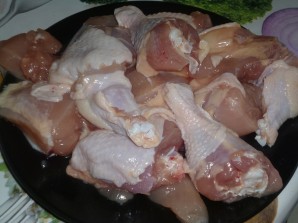 Курица в сметане на сковороде - фото шаг 2