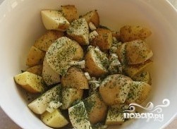Картофель в рукаве в духовке - фото шаг 5