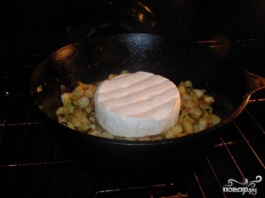 Картофель запеченный с сыром Бри - фото шаг 3