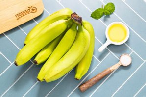 Банановые чипсы в аэрогриле - фото шаг 1